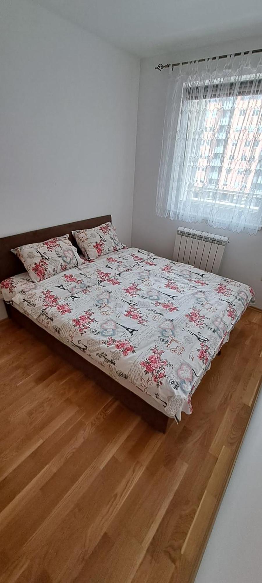Stan Na Dan Nevena Apartment Lukavica ภายนอก รูปภาพ